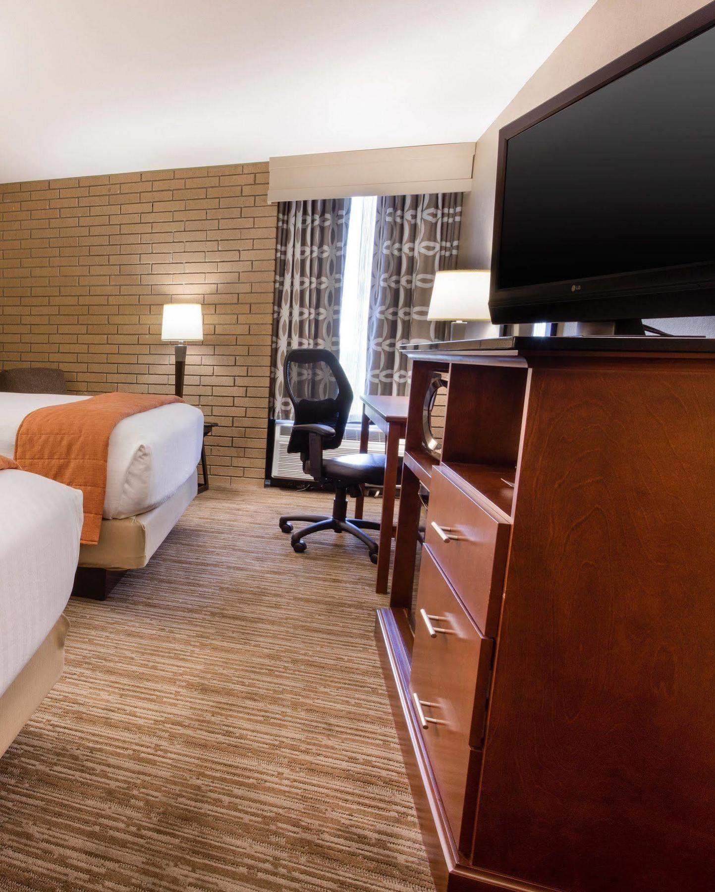 Hotel Drury & Kansas Airport Kansas City